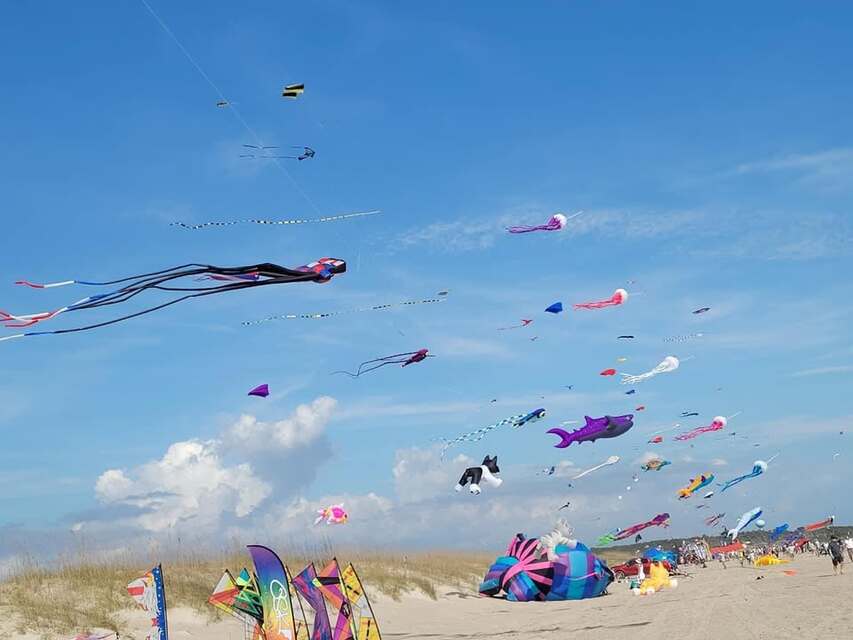 Inaugural Surfside Beach Kite Festival